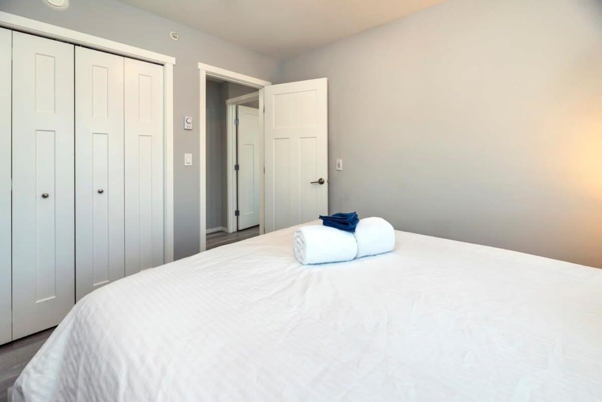 Nn - The Wanderoo - Riverdale 3-Bed 2 5-Bath Whitehorse Extérieur photo