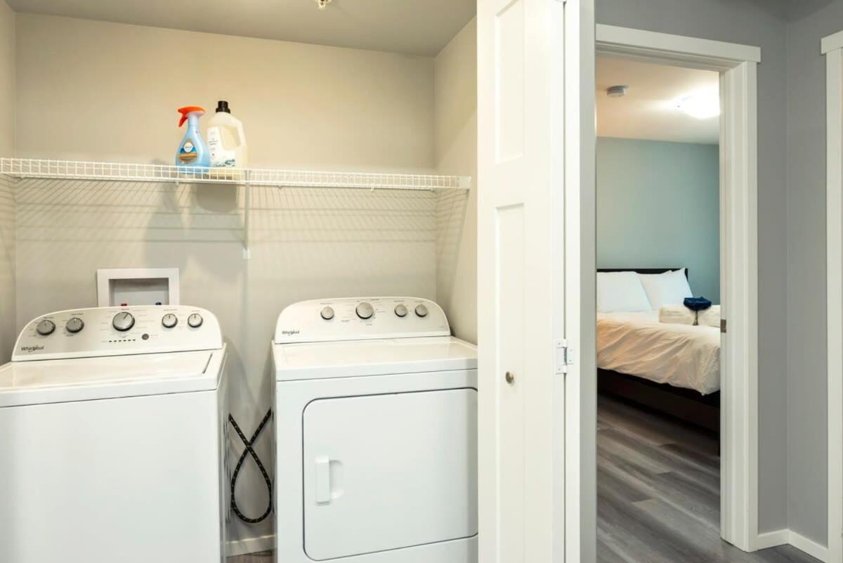 Nn - The Wanderoo - Riverdale 3-Bed 2 5-Bath Whitehorse Extérieur photo